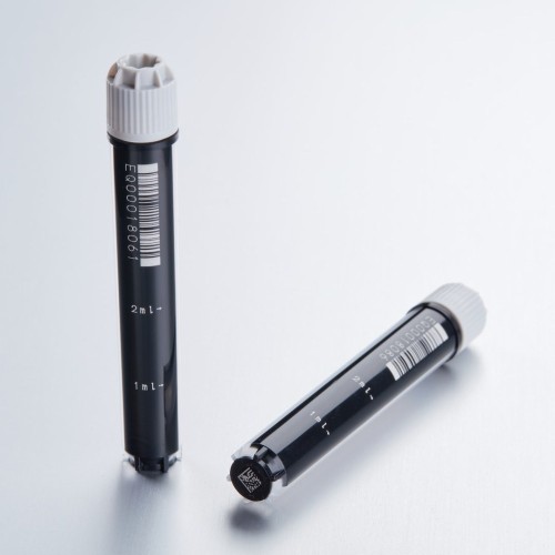 Fiolki kriogeniczne Eppendorf CryoStorage Vial, sterylne, 4,0 mL, wolne od DNaz, RNaz, ludzkiego DNA, fabrycznie zamocowane szare pokrywki, z kodem kreskowym i opisem, 480 fiolek (10 statywów × 48 fiolek), statywy pakowane pojedynczo